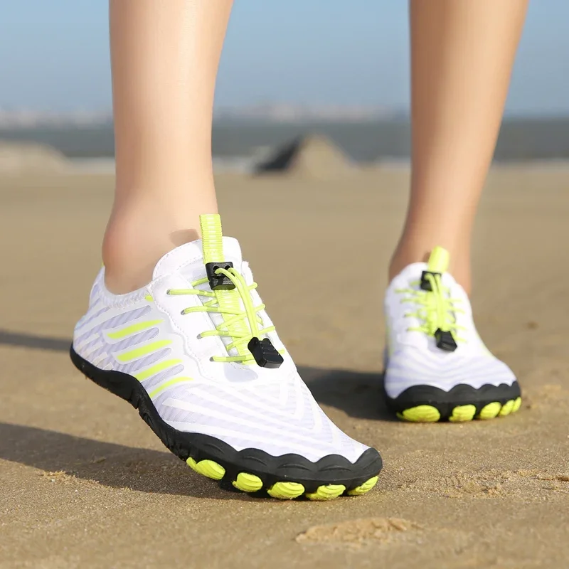 Scarpe da acqua per uomo e don - Fishing Boat Trailer recensione e prezzo